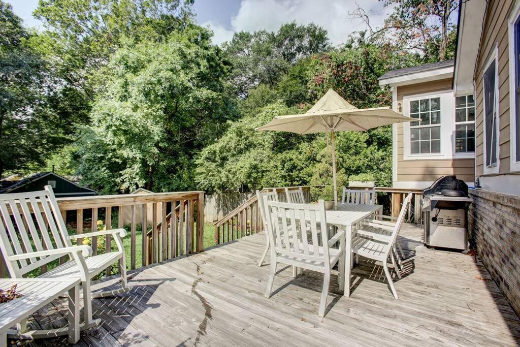 Sleeps16, Spacious Home, Close To Downtown, Beltline, And Walk To Restaurants, 75" Tv, 2 Person Jacuzzi, Ping Pong Atlanta Luaran gambar
