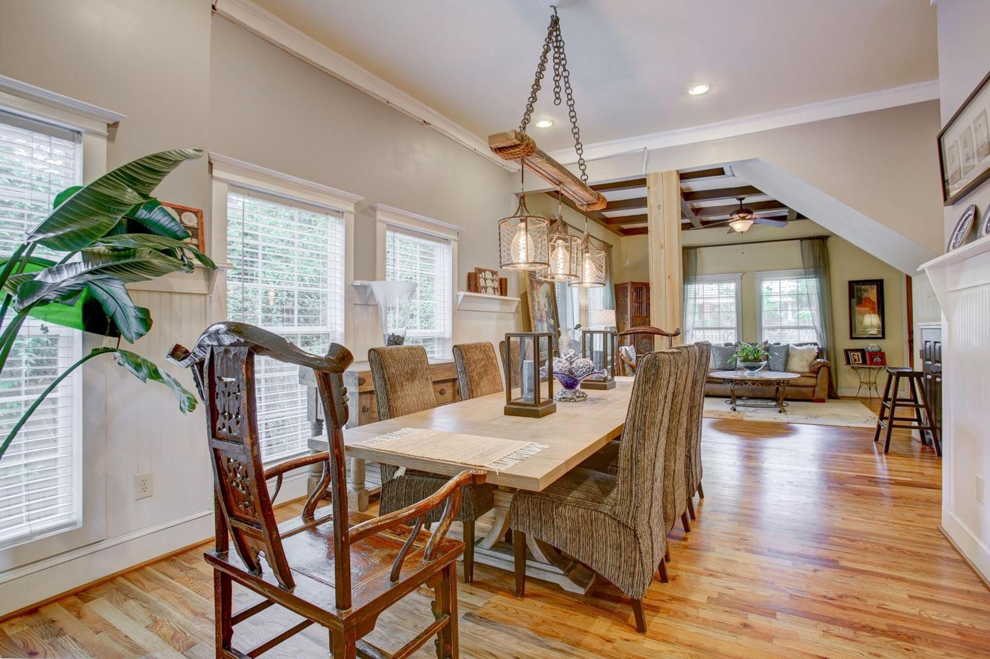 Sleeps16, Spacious Home, Close To Downtown, Beltline, And Walk To Restaurants, 75" Tv, 2 Person Jacuzzi, Ping Pong Atlanta Luaran gambar